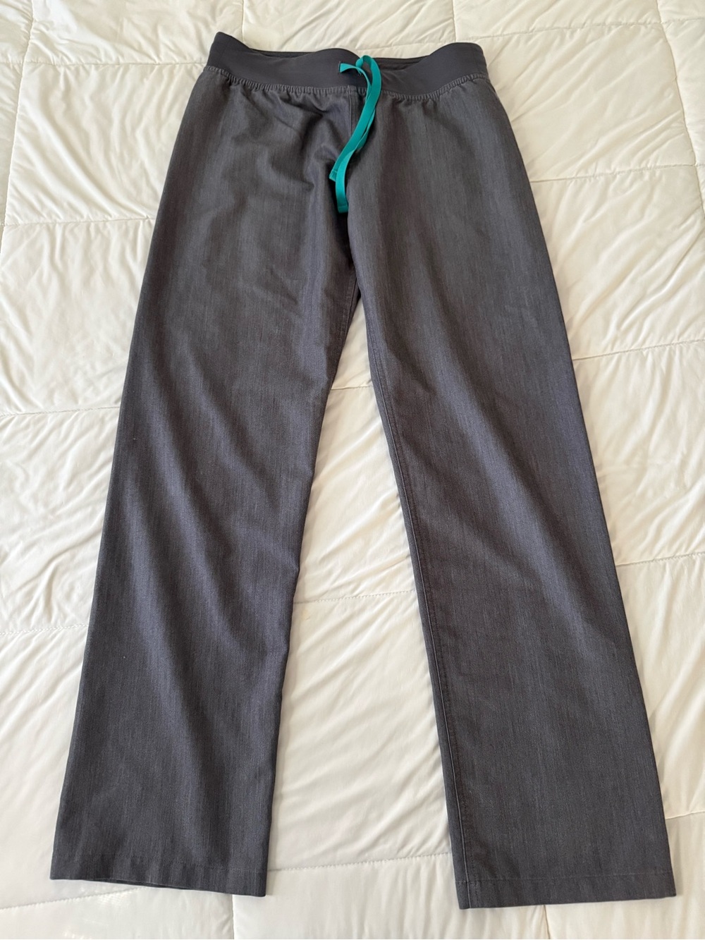 Figs Graphite Scrub Pants